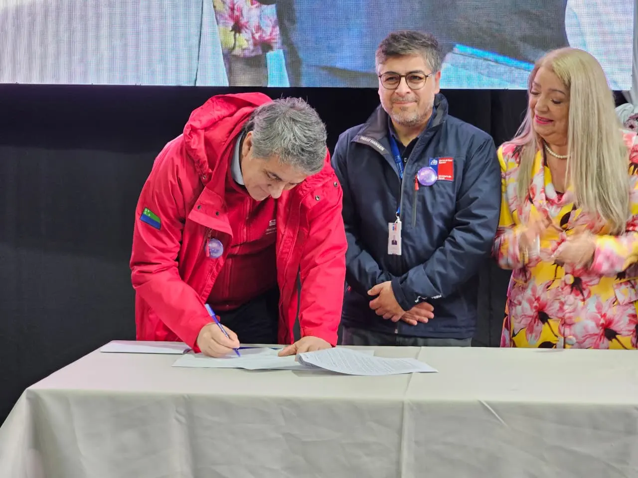 Con la firma de un convenio en Hornopirén, se dio inicio a la etapa de diseño del primer Centro de Diálisis en la Provincia de Palena